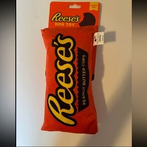 NEW Reese's (candy bar) Dog Crinkle Squeaky Toy